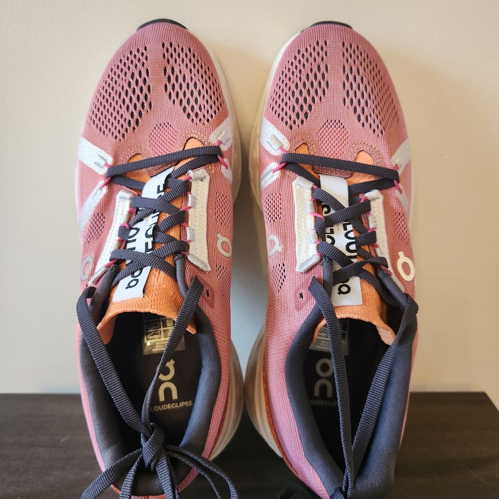 On Cloudeclipse Running Women's Running Shoes Siz… - image 3
